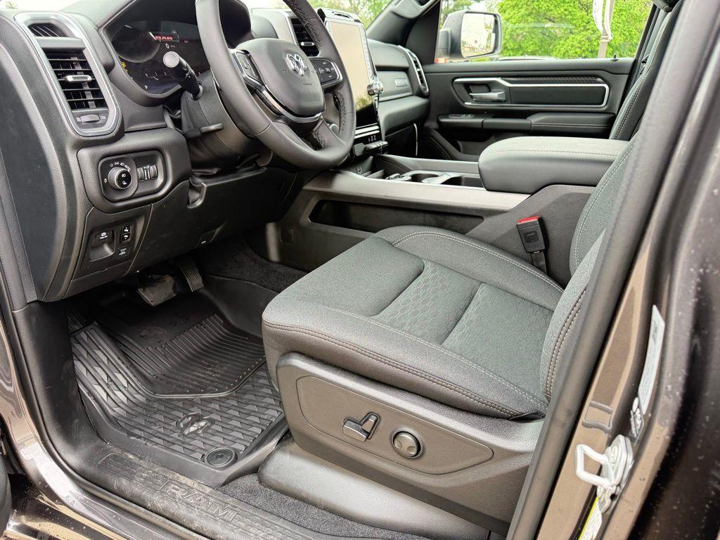 2026 RAM 1500 BIG HORN/LONE STAR 缩略图 15