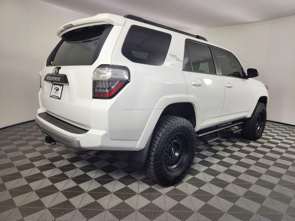 TOYOTA 4RUNNER - 5