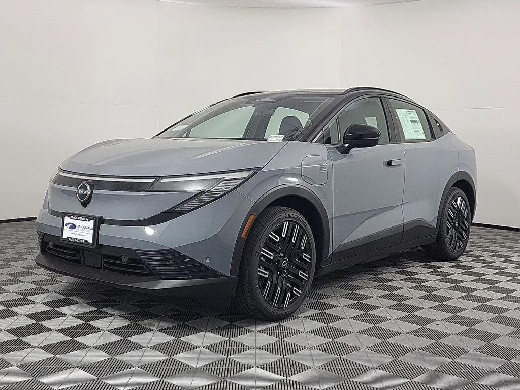New 2026 Nissan Leaf PLATINUM+