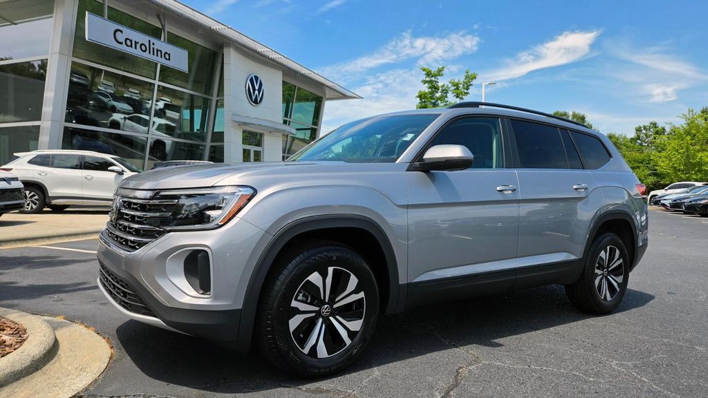 New 2026 Volkswagen Atlas 2.0T SE