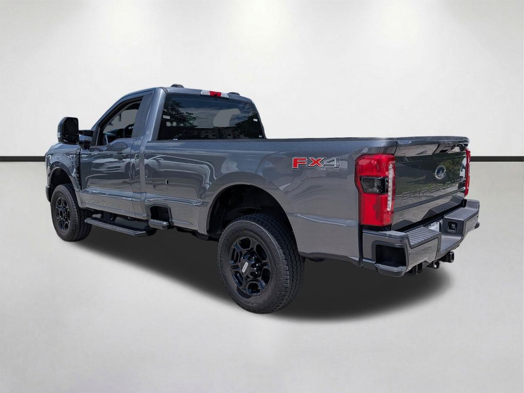 صورة 6 لـ 2024 FORD F-250 XL