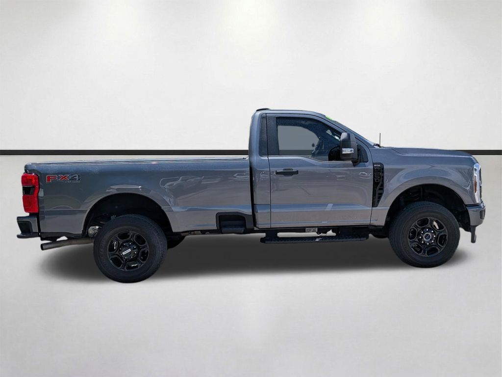 صورة 3 لـ 2024 FORD F-250 XL