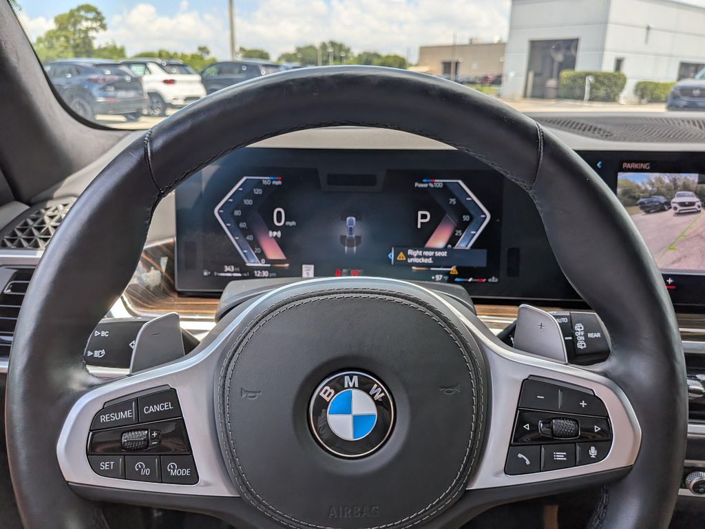 صورة مصغرة 29 لـ 2026 BMW X7 XDRIVE40I