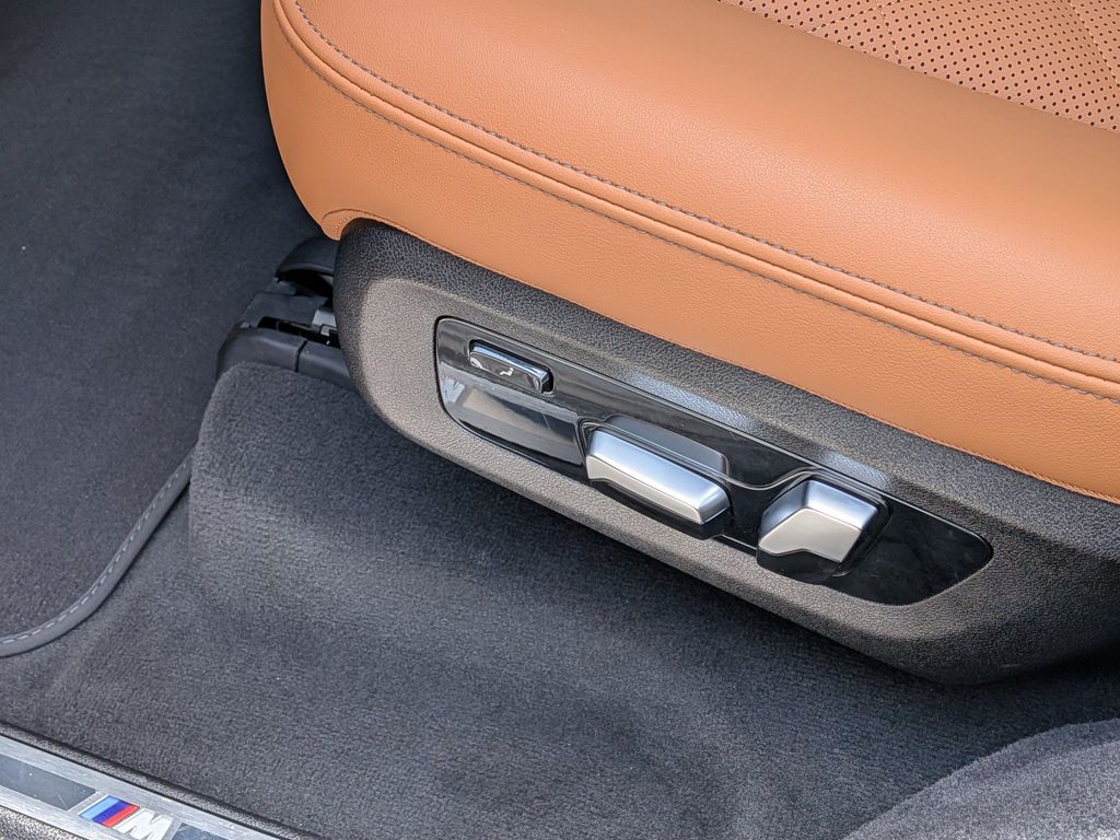 صورة مصغرة 16 لـ 2026 BMW X7 XDRIVE40I