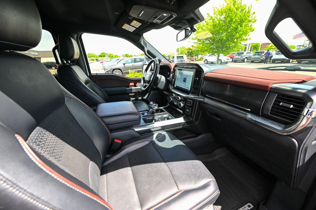 صورة مصغرة 23 لـ 2023 FORD F-150 LARIAT