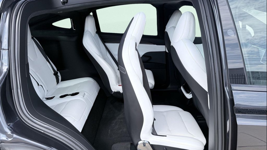 2025 Tesla MODEL X PLAID — миниатюра 43