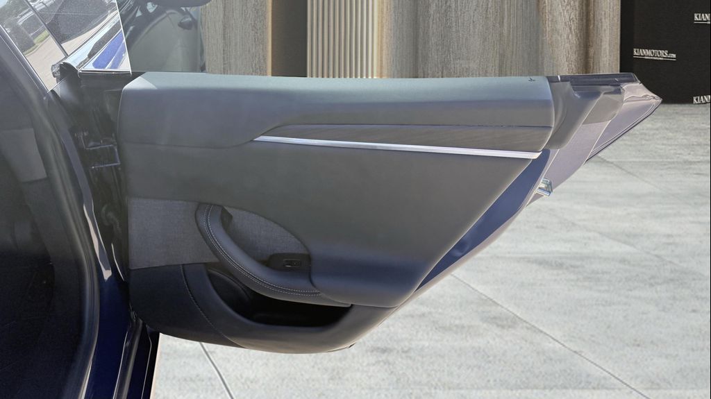 2025 Tesla MODEL S REAR-WHEEL DRIVE 缩略图 10