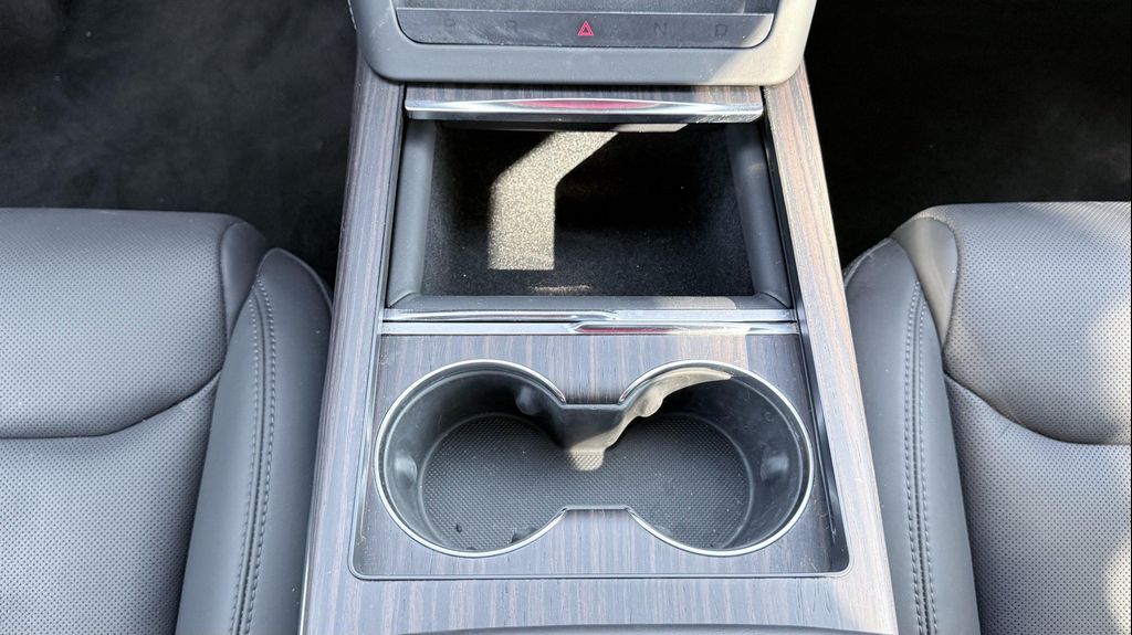 صورة مصغرة 65 لـ 2024 Tesla MODEL X LONG RANGE