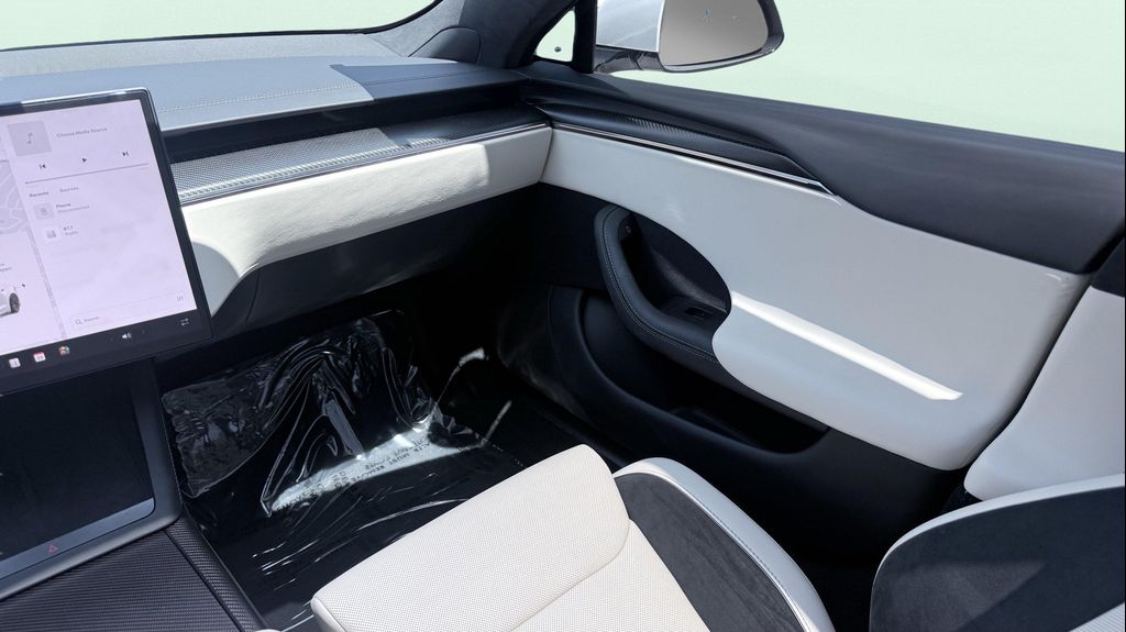 2026 Tesla MODEL S PLAID — миниатюра 48