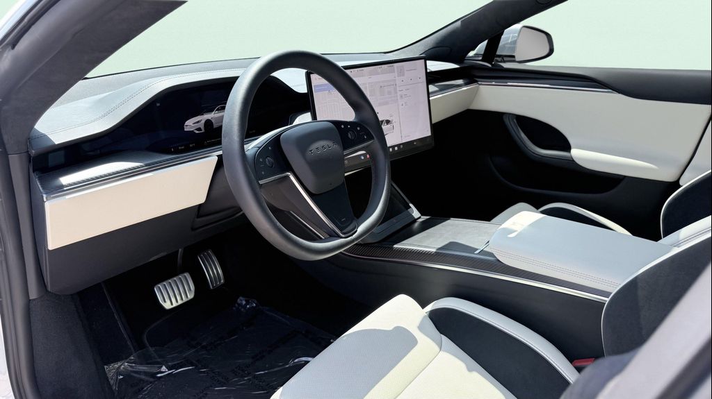 2026 Tesla MODEL S PLAID — миниатюра 22