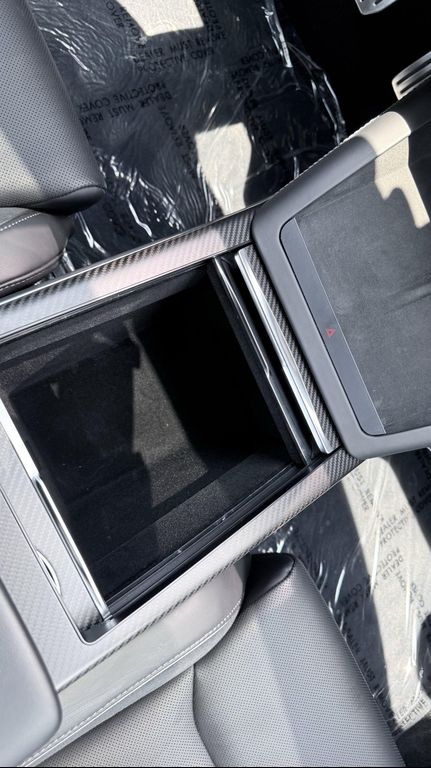 صورة مصغرة 56 لـ 2025 Tesla MODEL S PLAID