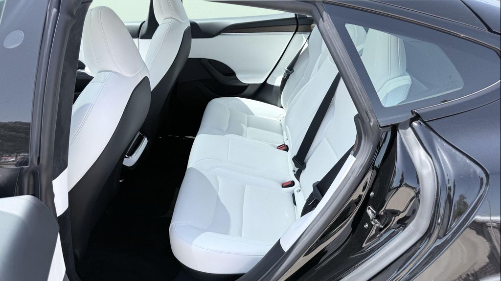صورة مصغرة 30 لـ 2023 Tesla MODEL S STANDARD RANGE
