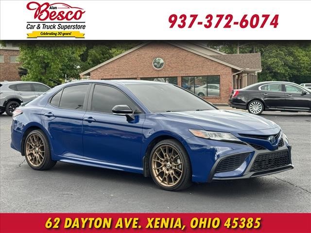 2024 Toyota CAMRY HYBRID SE photo 1