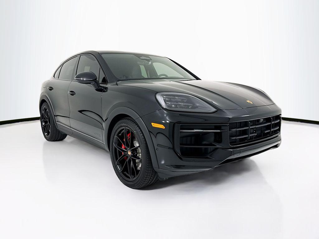 PORSCHE CAYENNE GTS - 7