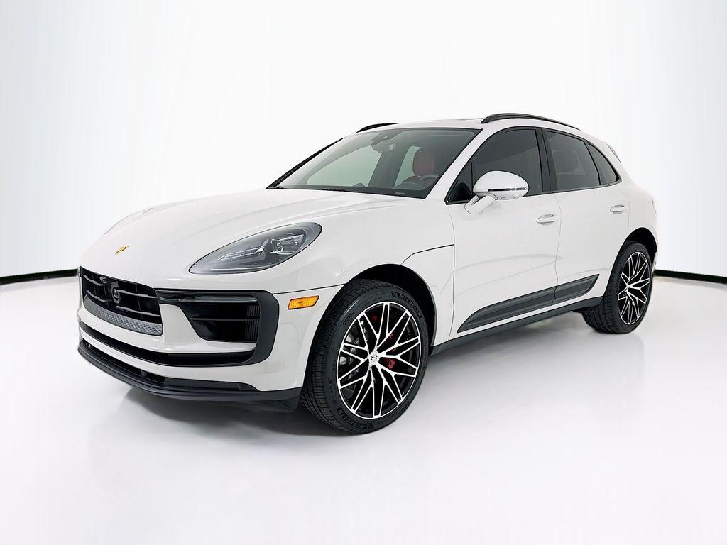 New 2026 Porsche Macan Macan