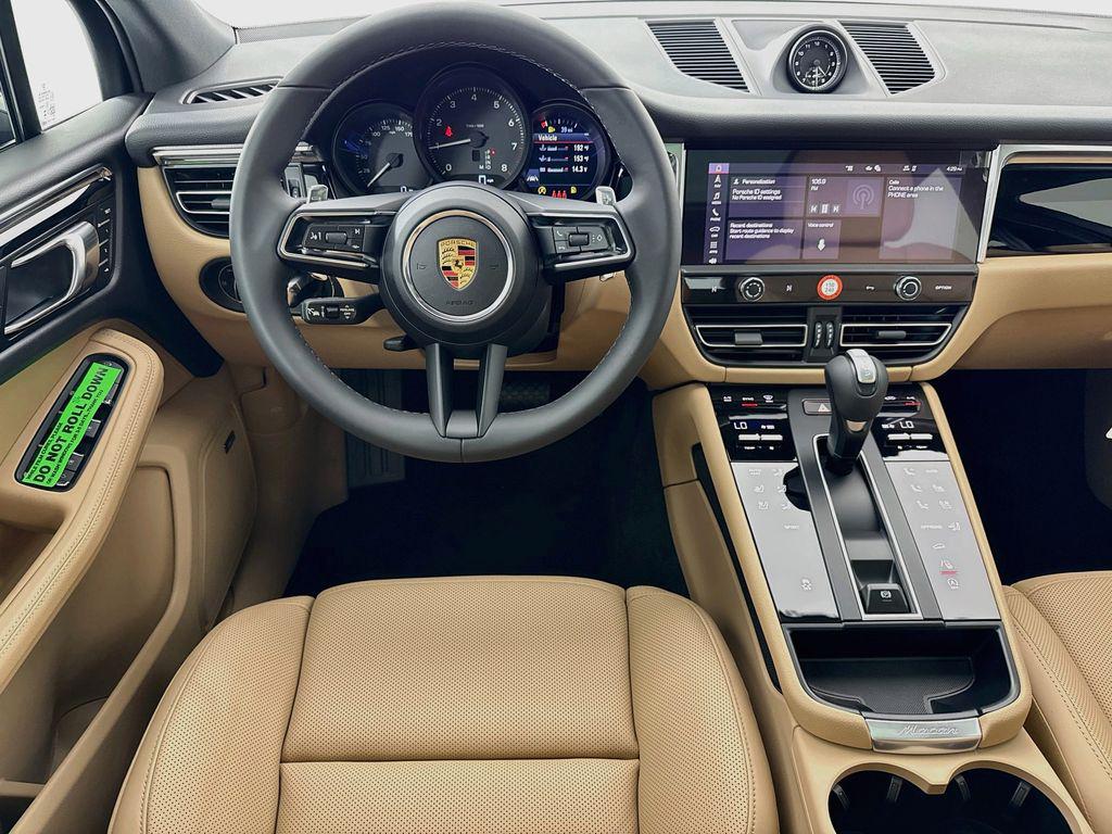 2026 Porsche MACAN — миниатюра 25