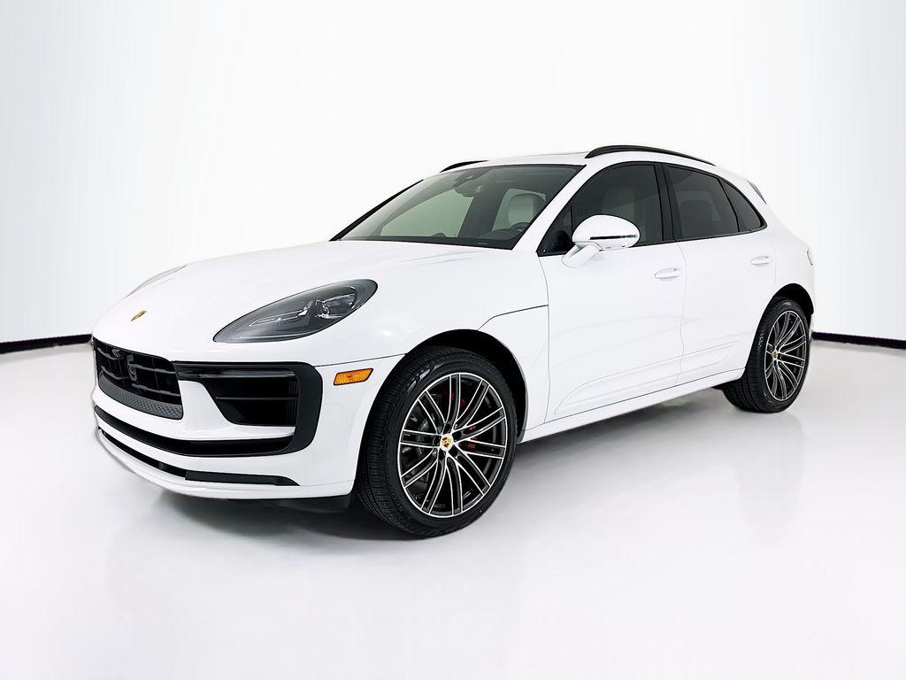 New 2026 Porsche Macan Macan