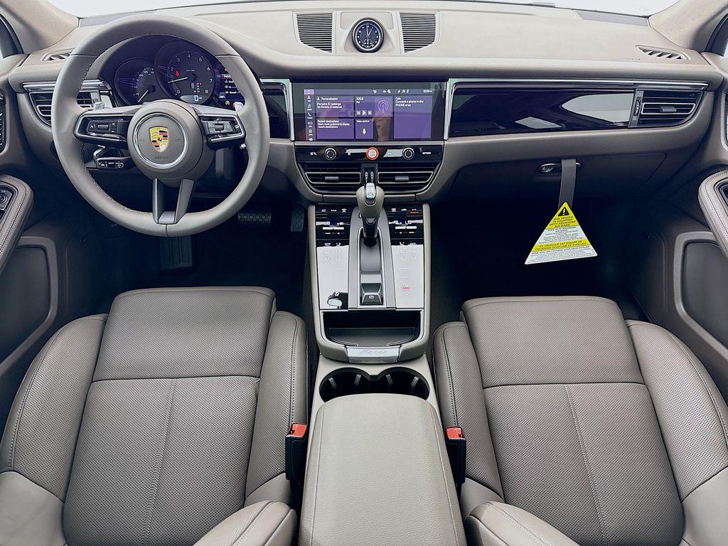 صورة مصغرة 28 لـ 2026 Porsche MACAN