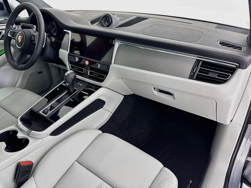 2026 Porsche MACAN 缩略图 31