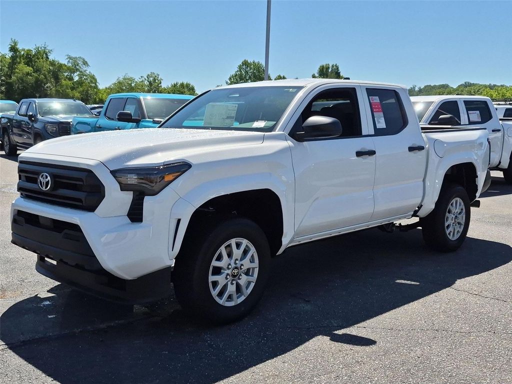New 2026 Toyota Tacoma SR