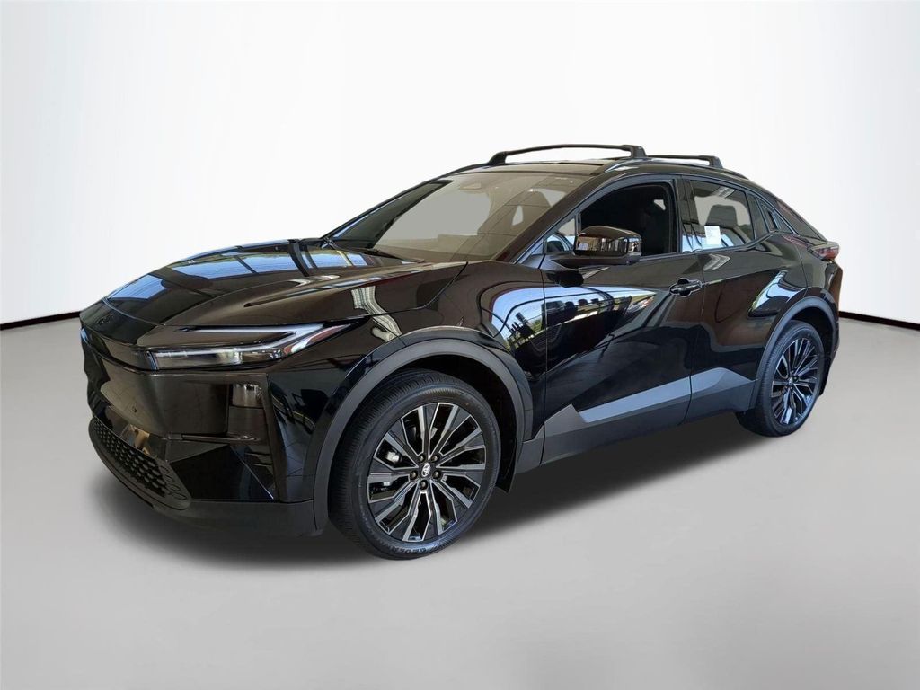 New 2026 Toyota C-HR XSE