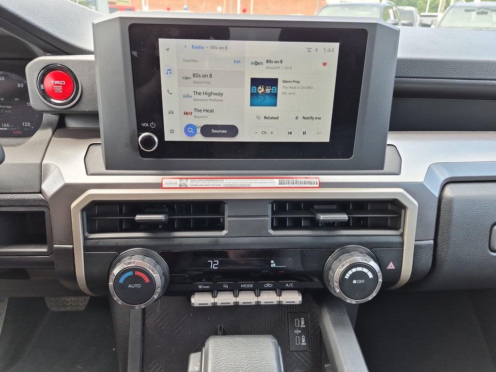 صورة مصغرة 24 لـ 2025 Toyota TACOMA TRD OFF ROAD