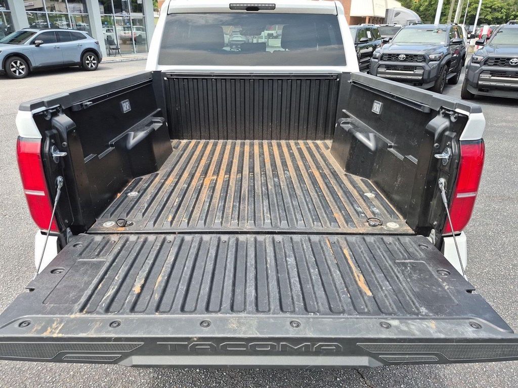صورة مصغرة 33 لـ 2025 Toyota TACOMA TRD OFF ROAD