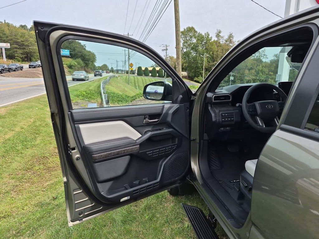 2026 Toyota TACOMA LIMITED 缩略图 13