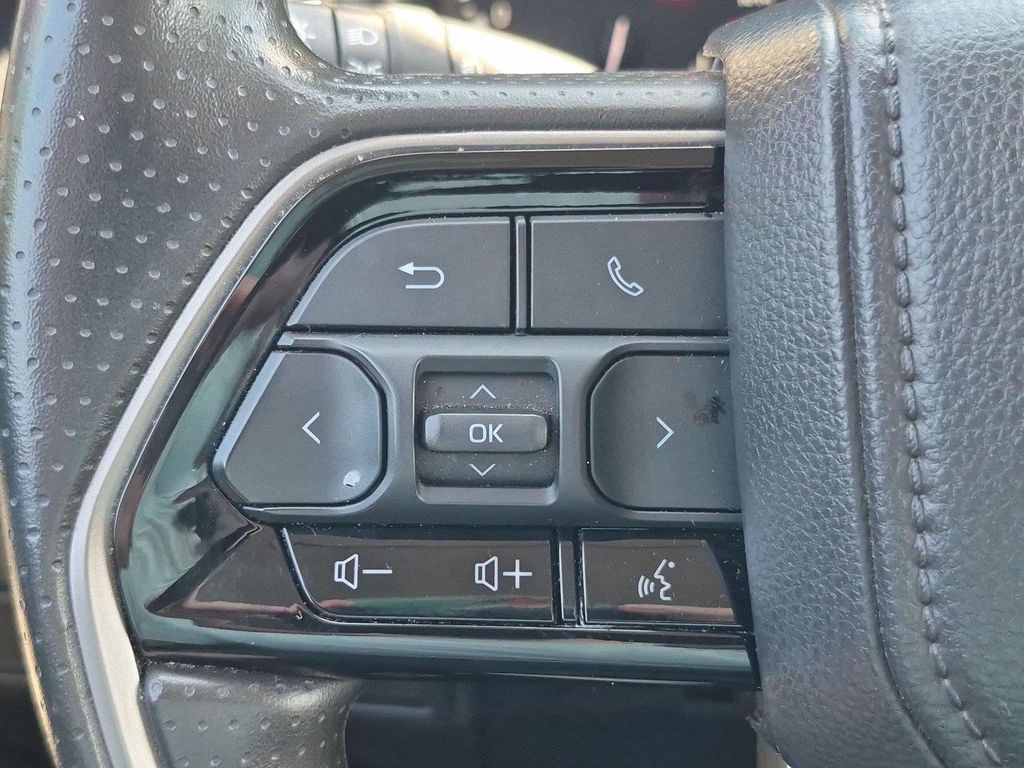 صورة مصغرة 20 لـ 2023 Toyota TUNDRA SR5