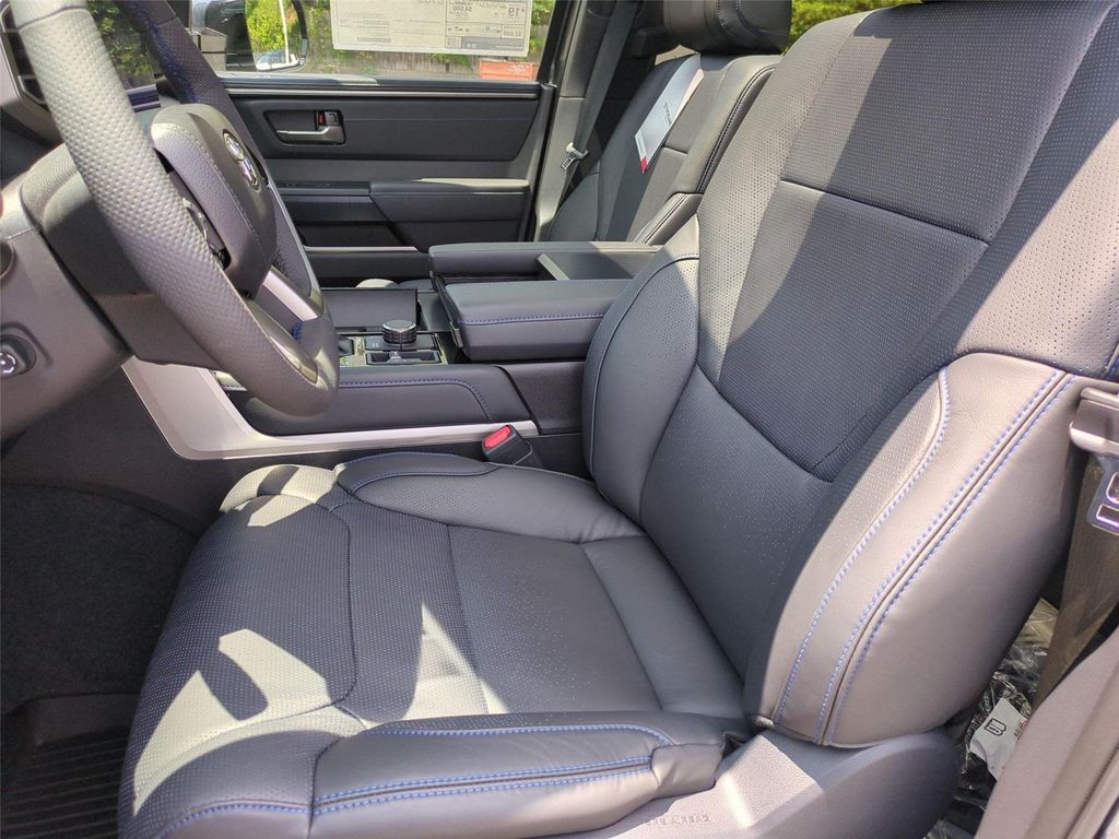 صورة مصغرة 17 لـ 2026 Toyota TUNDRA PLATINUM