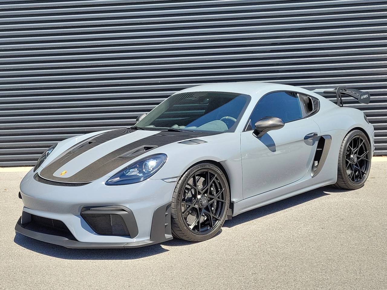 2024 Porsche 718 Cayman