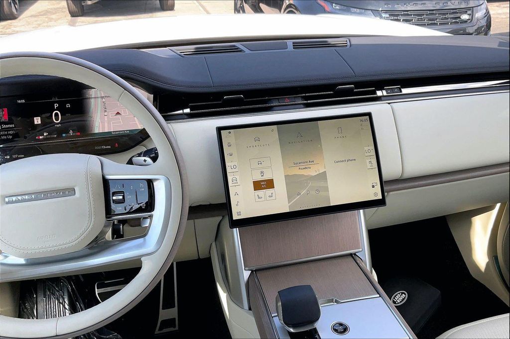 صورة مصغرة 11 لـ 2026 LAND Rover RANGE ROVER P400 SE