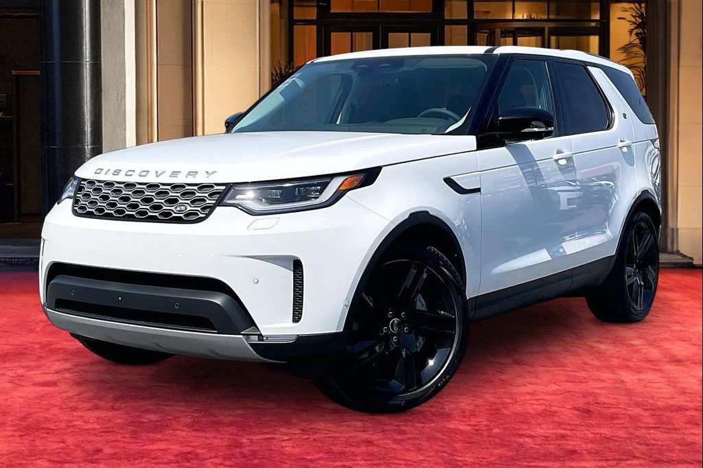 New 2026 Land Rover Discovery S