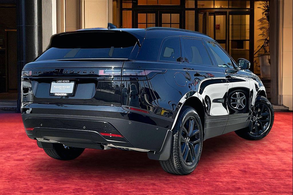 صورة 5 لـ 2026 LAND Rover RANGE ROVER VELAR P250 S