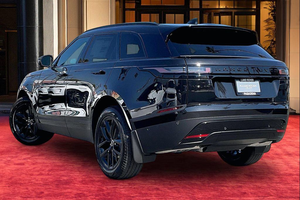 صورة 4 لـ 2026 LAND Rover RANGE ROVER VELAR P250 S