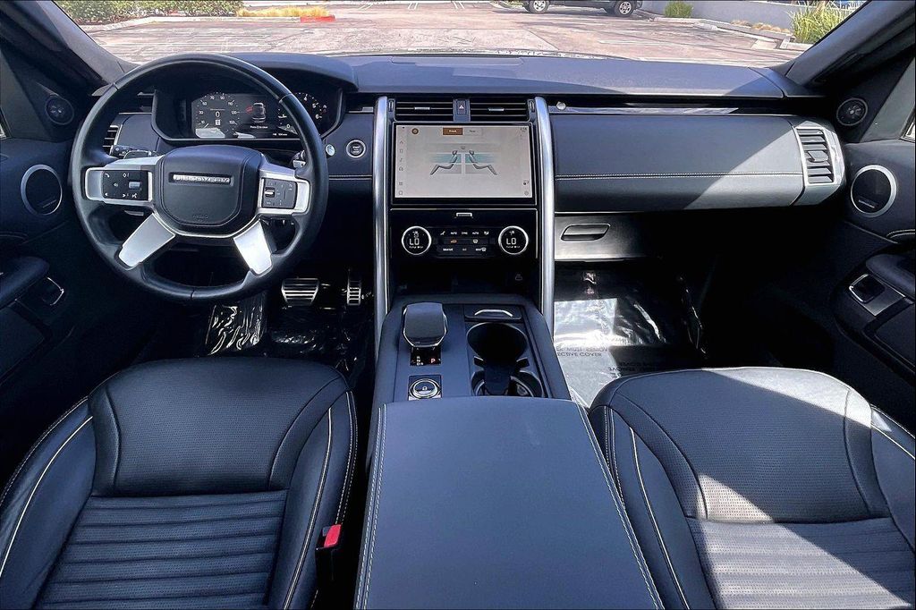 2023 LAND Rover DISCOVERY P360 HSE R-DYNAMIC — фото 15