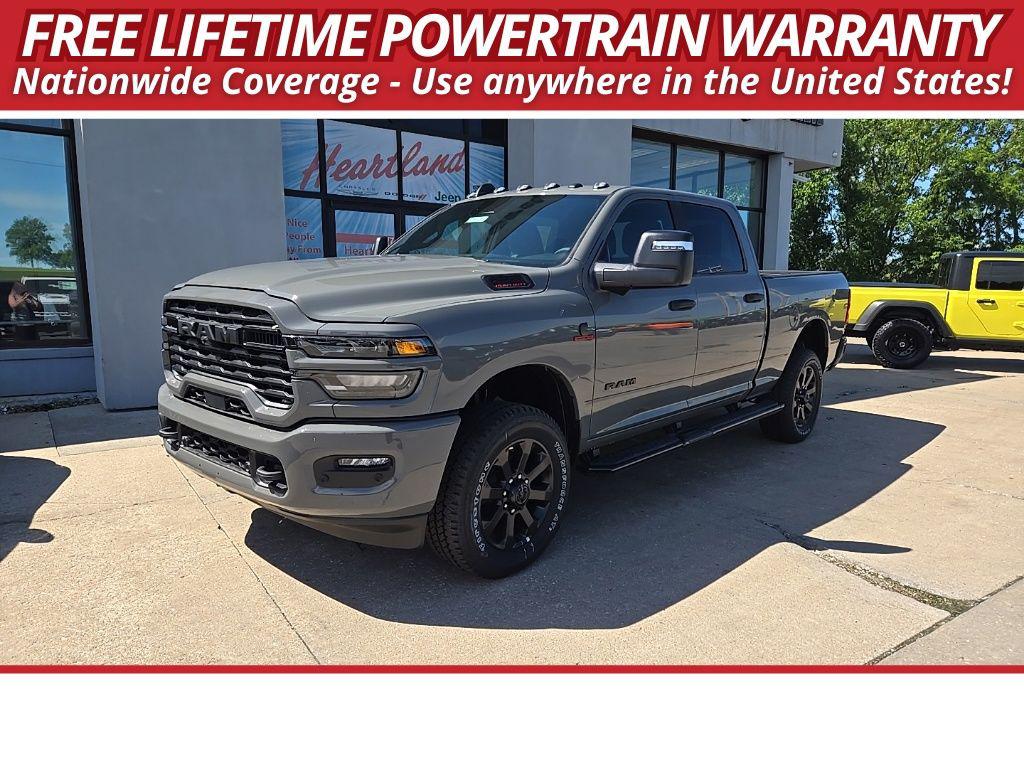 New 2026 RAM 2500 Big Horn Crew Cab 4x4 6'4' Box