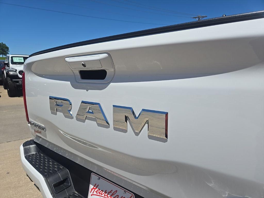 2026 RAM 1500 BIG HORN/LONE STAR thumbnail 27
