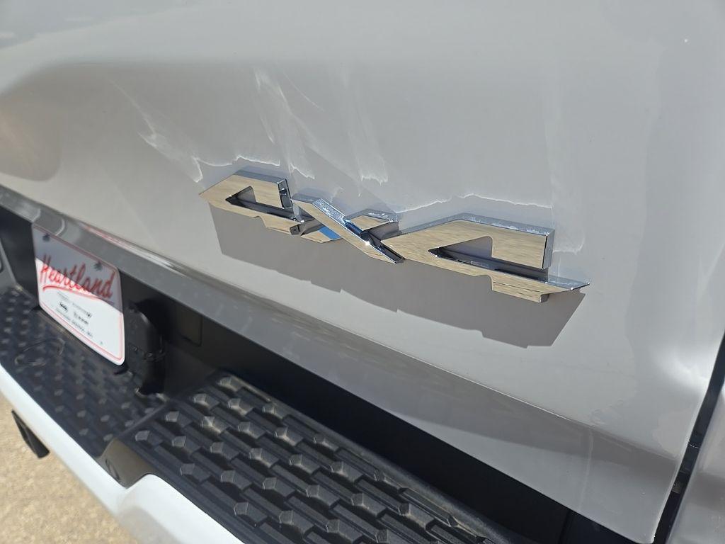 2026 RAM 1500 BIG HORN/LONE STAR thumbnail 25