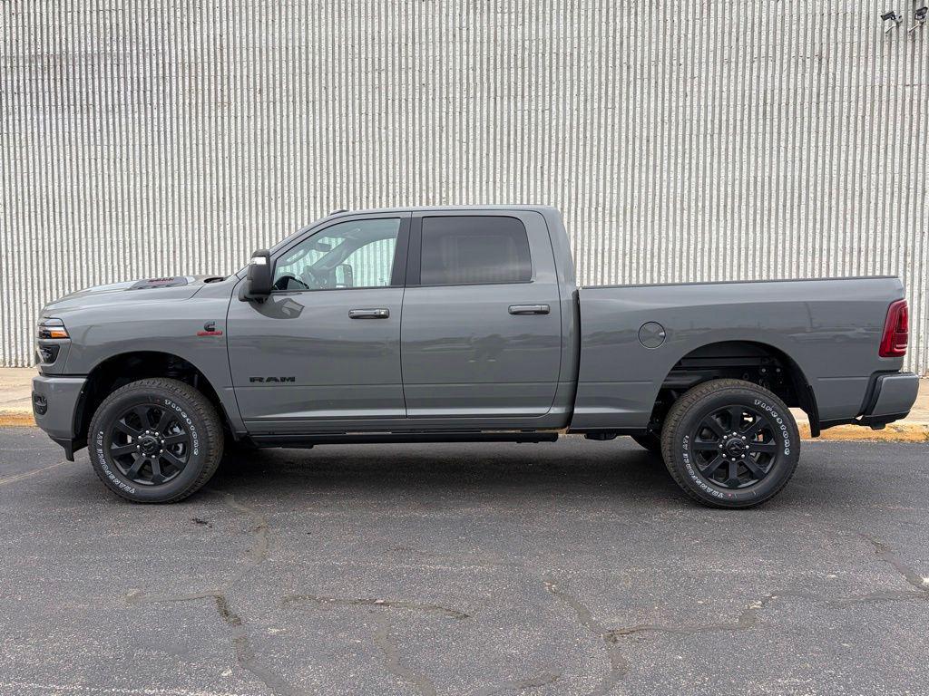 صورة 2 لـ 2026 RAM 2500 LARAMIE CREW CAB 4X4 6'4' BOX