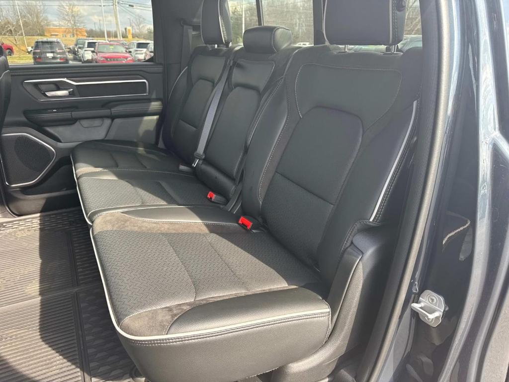 صورة مصغرة 15 لـ 2026 RAM 1500 LARAMIE