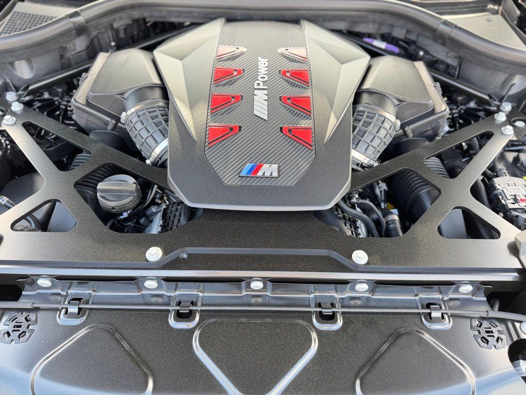 صورة مصغرة 32 لـ 2026 BMW X5 M COMPETITION