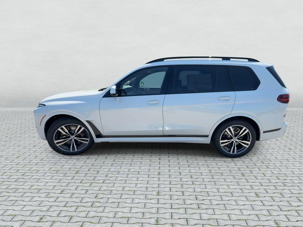 صورة 5 لـ 2027 BMW X7 XDRIVE40I
