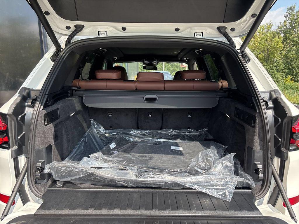 صورة مصغرة 24 لـ 2026 BMW X5 XDRIVE40I