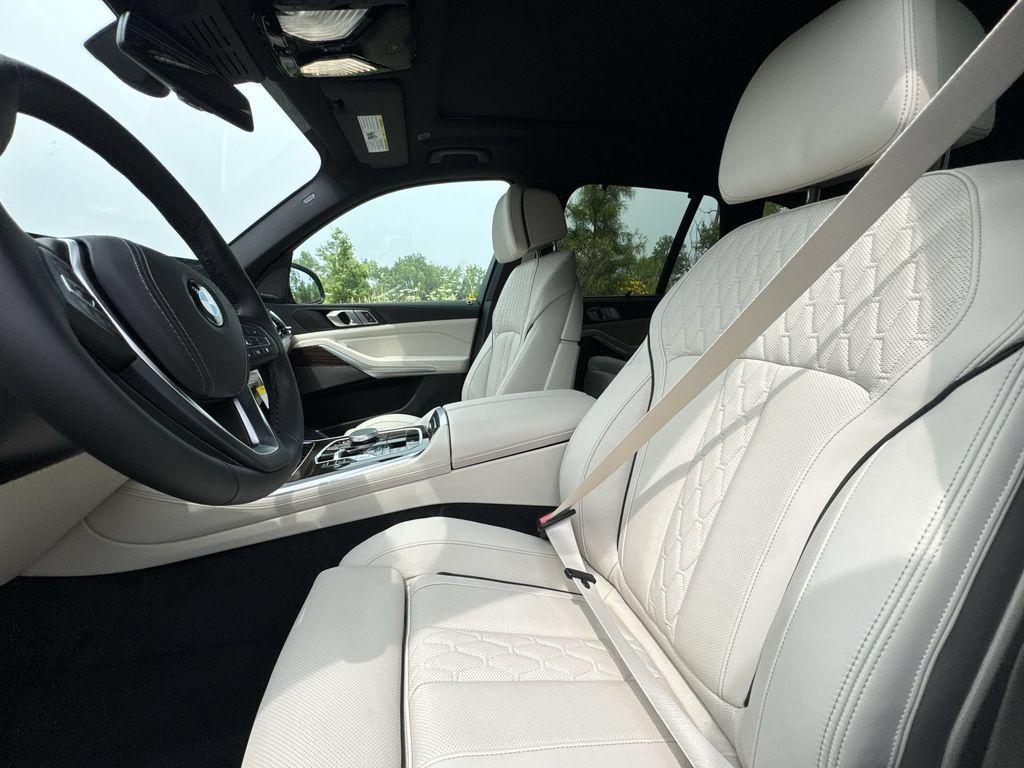 صورة مصغرة 13 لـ 2026 BMW X5 XDRIVE40I