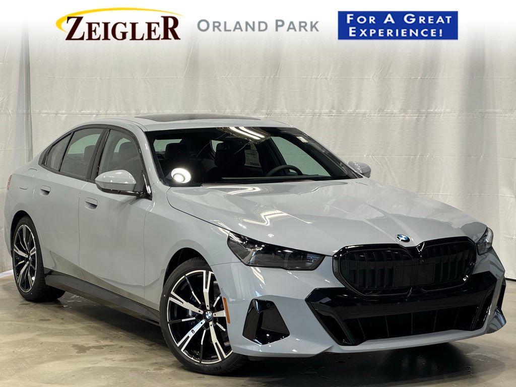 New 2026 BMW 530 i xDrive