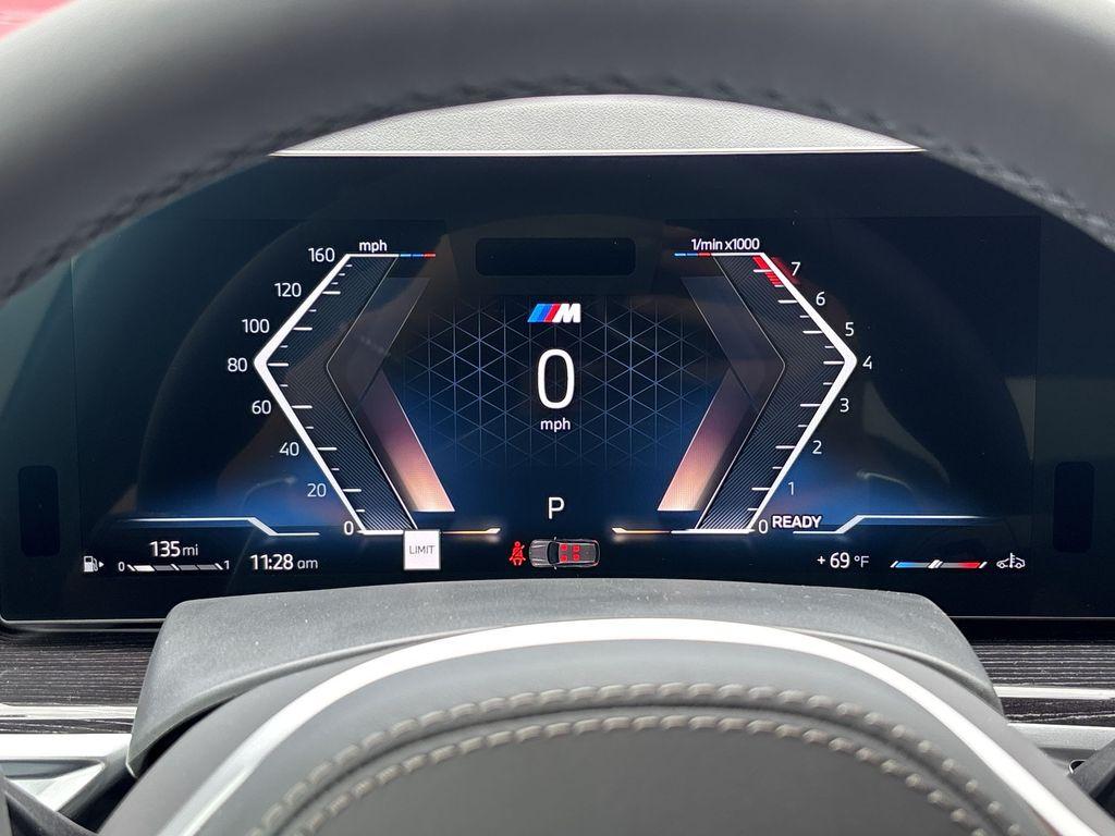صورة 10 لـ 2027 BMW X7 XDRIVE40I