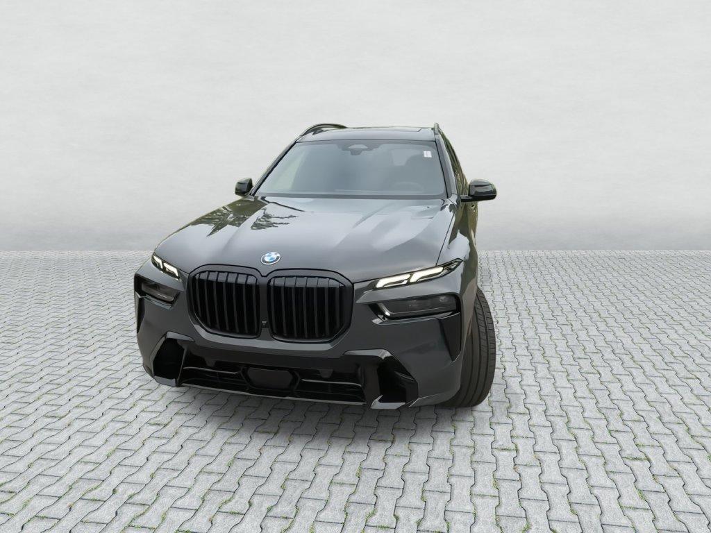 صورة مصغرة 4 لـ 2027 BMW X7 XDRIVE40I