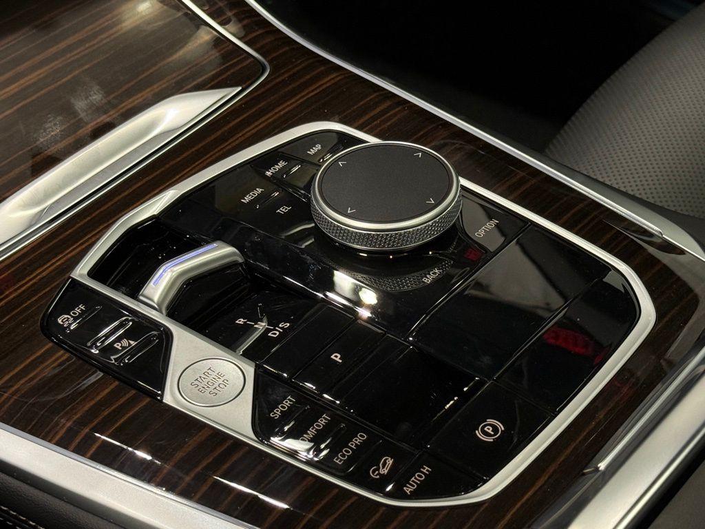صورة مصغرة 13 لـ 2026 BMW X5 XDRIVE40I