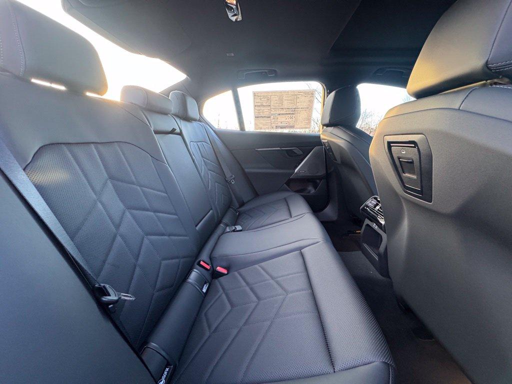 صورة مصغرة 24 لـ 2026 BMW 530 I XDRIVE